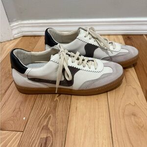 Dolce Vita cream and grey/black Retro-Style Sneakers with Gum Sole